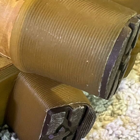 🎉HP🎉 EUC Rare Vintage Dr. Martens Boots - Picture 11 of 16